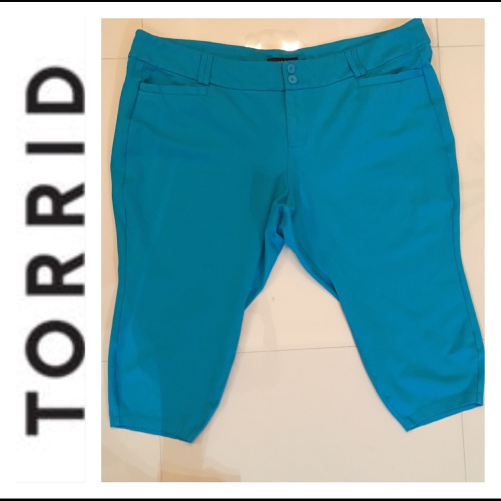 Torrid Cropped Pant